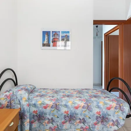 Guesthost - Cozy Flat With Terrace By The Sea * Buggerru